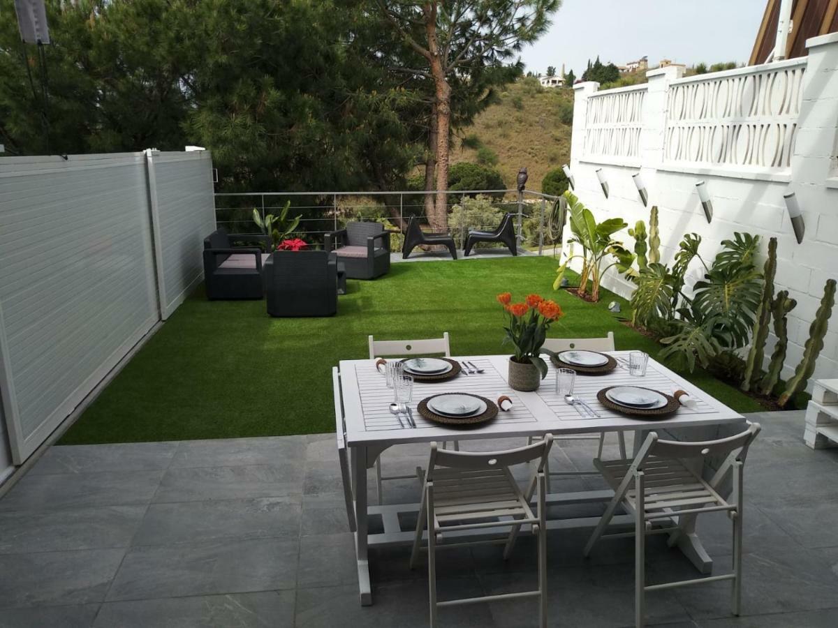 Apartamentos Playa Y Golf Rincón de la Victoria Zewnętrze zdjęcie